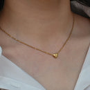 Ladies Minimalist Small Love Initial Necklace Jewelry Stainless Steel 18k Gold Plated Mini Heart Shape Letter Pendant Necklace
